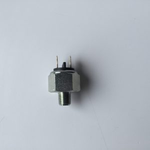 MG Midget and Austin Healey Sprite 20lb oil pressure warning light switch
