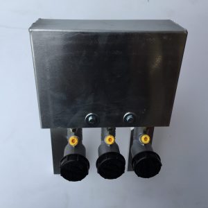 Outer Box cover for triple cylinder pedal box kit (shown attached to kit).